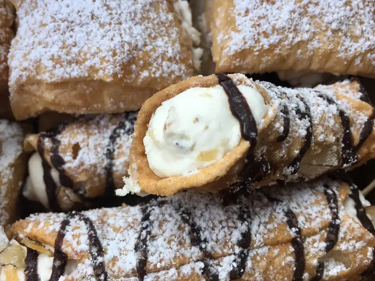 Cannoli